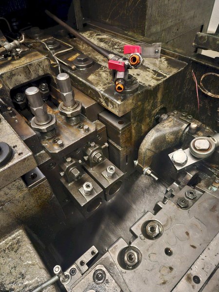 Nakashimada Model TH2-6A 2 DIE 2 BLOW Cold Header
