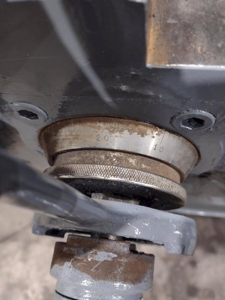 #3 KEARNEY &amp; TRECKER MILWAUKEE MODEL #3 VERTICAL MILLING MACHINE 64" x 13" x 10 HP: YOBRO #24458