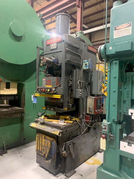 75 Ton NIAGARA E75, Used Mechanical Metal Stamping Gap Frame Press For Sale, Good Running Press!