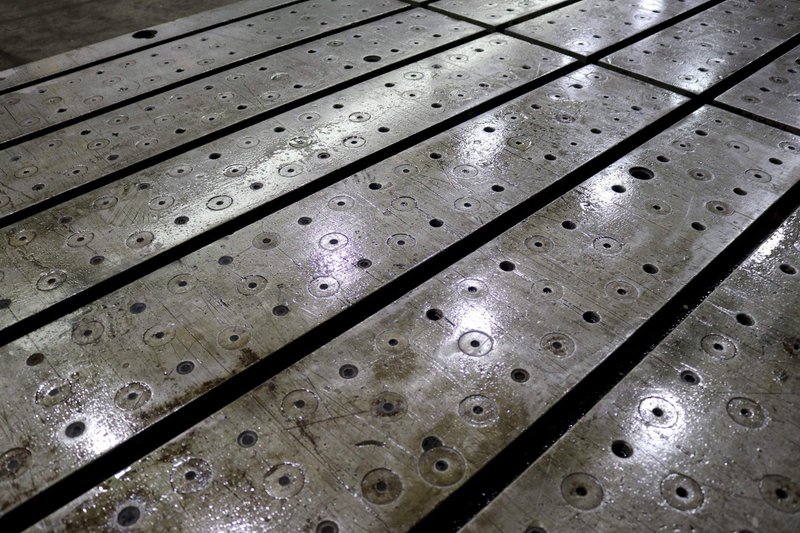 139&#039; X 84&#039; X 8&#039; T-SLOTTED BOLSTER PLATE: STOCK #72892