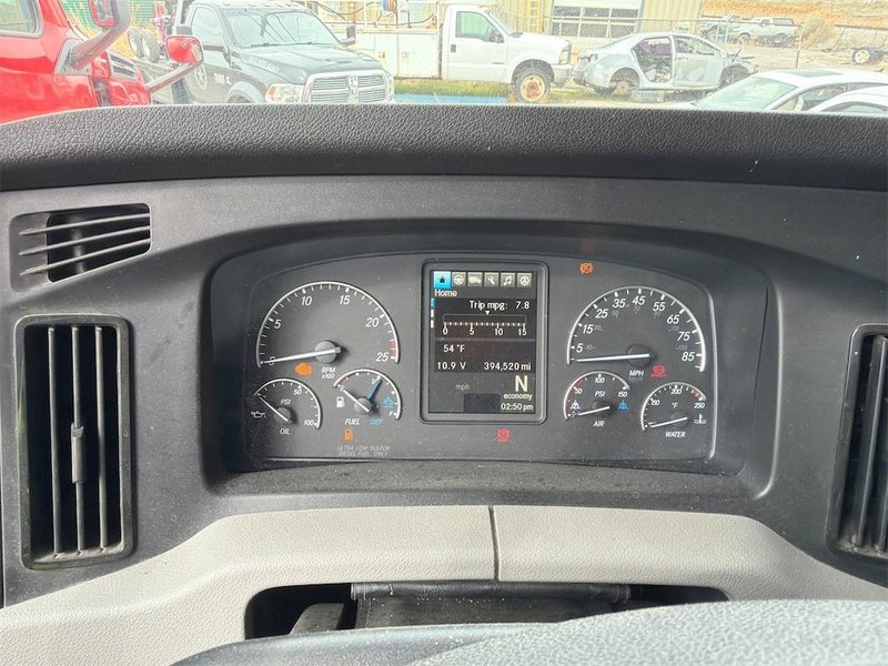 2020 Freightliner Cascadia 1FUJHHDV5LLLC1671