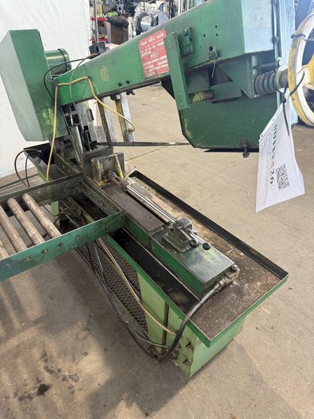9" X 16" DOALL C-916 HORIZONTAL BANDSAW W/ 10' X 18" CONVEYOR. STOCK # 0112526.