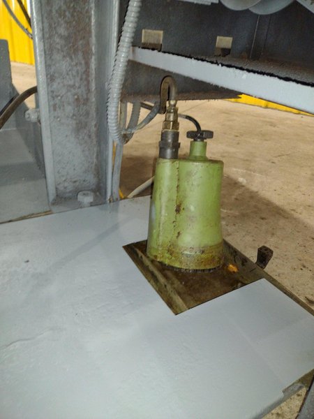 18" X 20" MARVEL ARMSTRONG BLUM SERIES #8 MARK II VERTICALBAND SAW: STOCK #18488