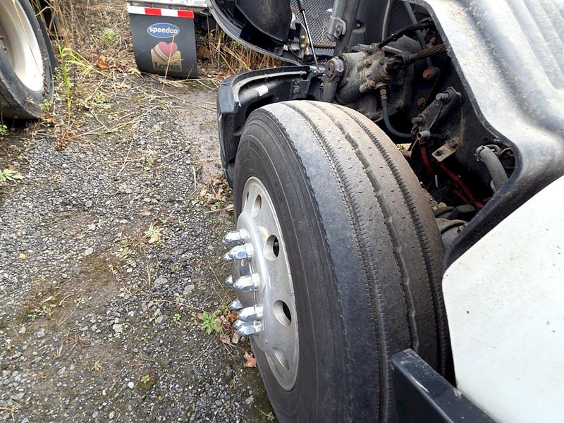 Kenworth T680 Sleeper Truck, 2016 – Paccar MX-13, Eaton Auto