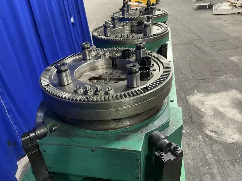 DORRIES SCHARMANN 3 MACHINE HEADS MILLING MACHINE