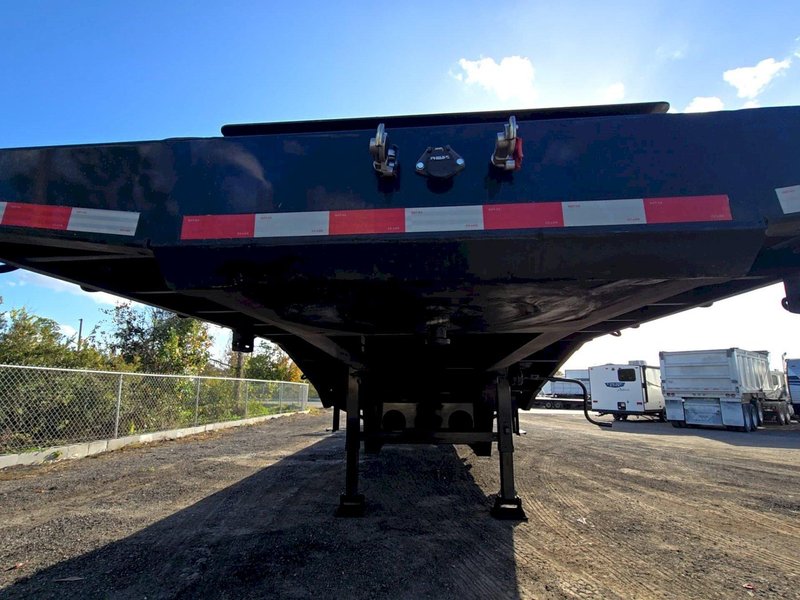 Kaufman FN35 Flatbed Equipment Trailer, 2024 – 48 FT, 35 Ton, Spring Ride