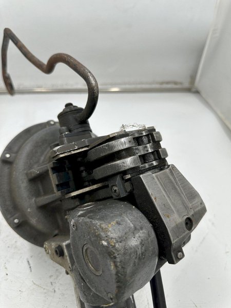 FROMM MODEL #A482 PNEUMATIC STRAPPING TOOL WITH TENSIONER: YOBRO #26174