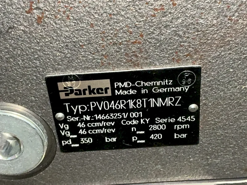 PARKER AXIAL PISTON PUMP W/VALVE  -  PV046R1K8T1NMRZ
