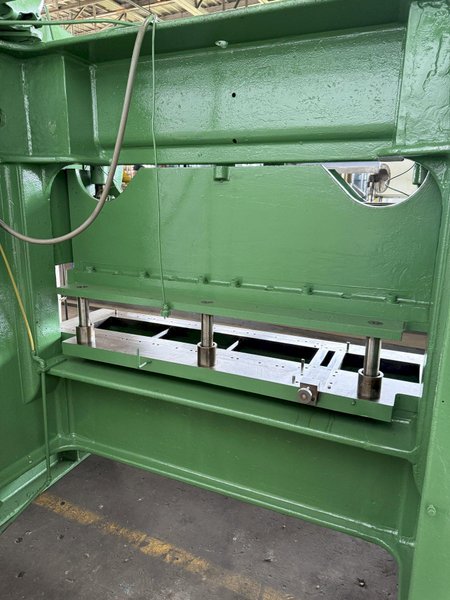 60 TON ROUSSELLE MODEL 6B DOUBLE-CRANK GAP FRAME PRESS. STOCK # 0235625.