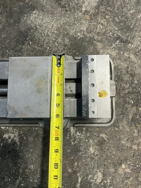 KURT 6” 6” VISE  -  D675