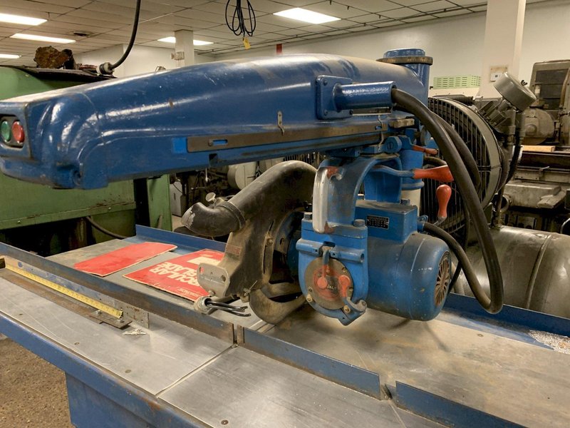 Dewalt Model GE-66 Radial Arm Saw