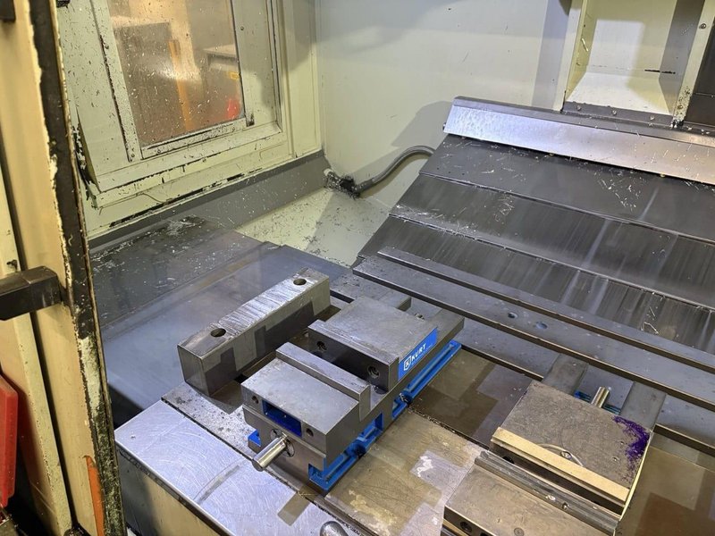 Hurco VMX-50 VMC, 2012 – WinMax Software, Chip Conveyor, Under Power