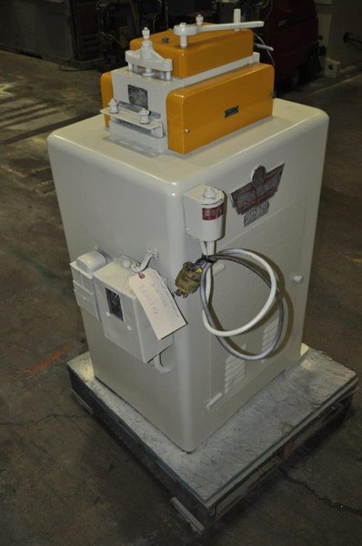 6&quot; x .062&quot; CWP 17 Roll Straightener