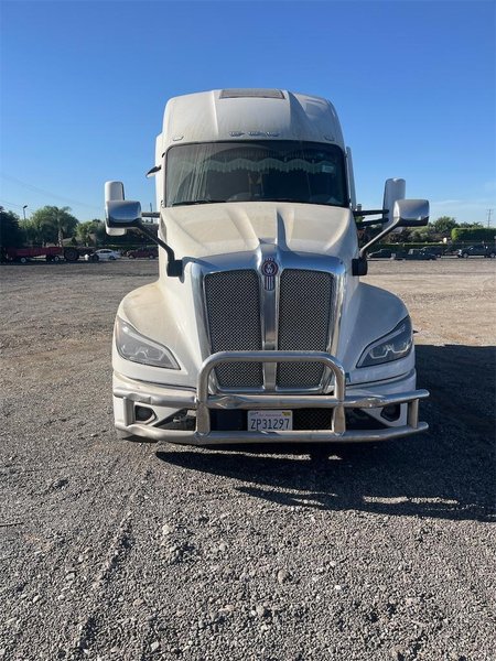 2023 Kenworth T680 1XKYDP9X6PJ224754