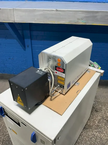 TRUMPF LASER MARKING SYSTEM  -  VECTORMARK COMPACT / VMC1