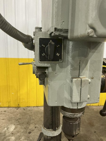 25" SOLBERGA GEARED HEAD SINGLE SPINDLE DRILL PRESS: YOBRO #25985