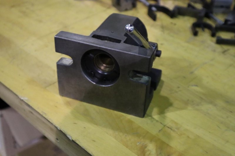 5C Collet Fixture, Lever Closer, Horizontal | Vertical Mount- Auction Item