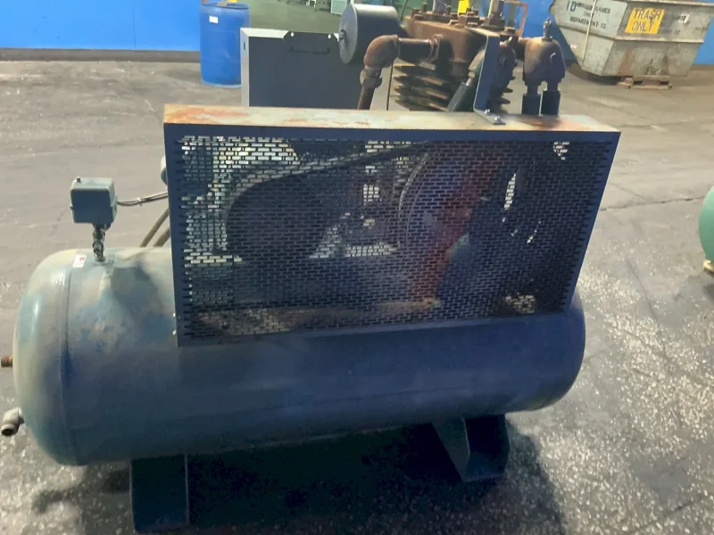 CURTIS 15 HP AIR COMPRESSOR  -  CV89D123S3N