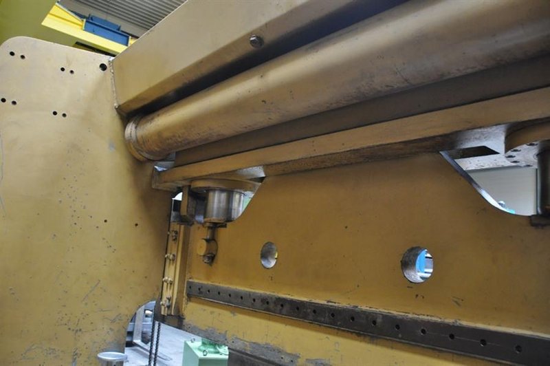 Colly - 200 ton x 3100 mm