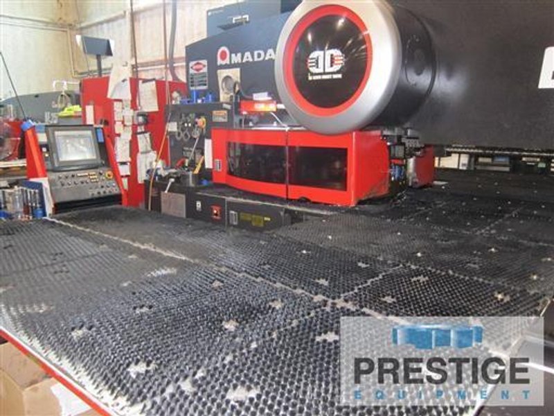22 Ton Amada EM2510NT AC Servo Electric CNC Turret Punch Press
