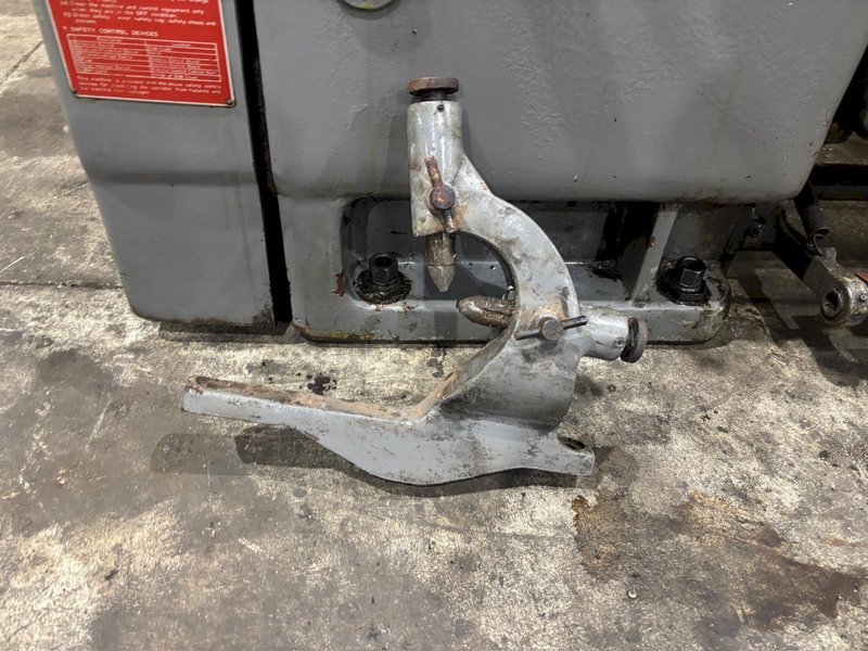 14&quot; X 40&quot; JIMT 360X1000 GAP BED GEARED HEAD ENGINE LATHE 1.5&quot; HOLE: YOBRO #24325