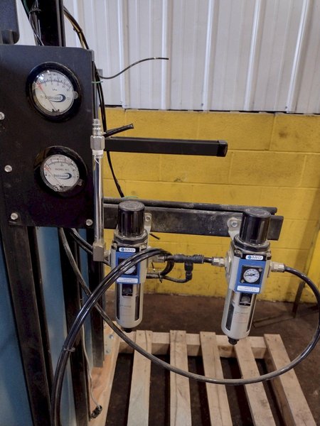 15 HP DUSTCONTROL MODEL #DC-11 &amp; RAF-1600 DUST COLLECTOR SYSTEM: STOCK #17160