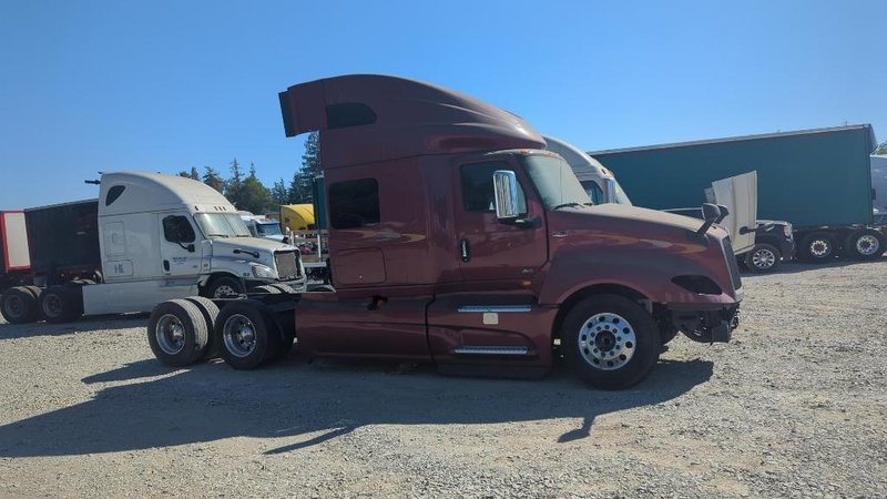 2019 INTERNATIONAL LT625 3HSDZTZR8KN136873