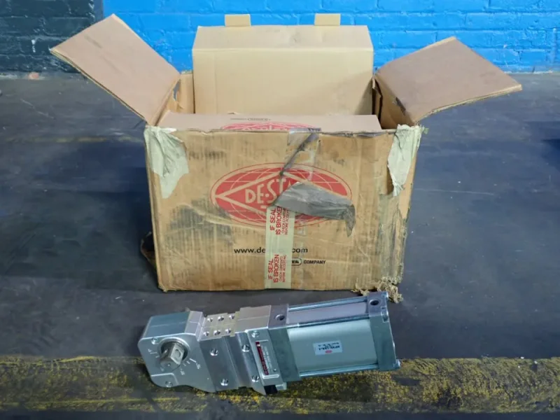DESTACO 6 BAR BOX OF 4 PNEUMATIC POWER CLAMP   -  82M-3ND0006NL8-1