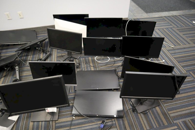 Monitors (17) w Misc. Monitor Arms And Stands- Auction Item