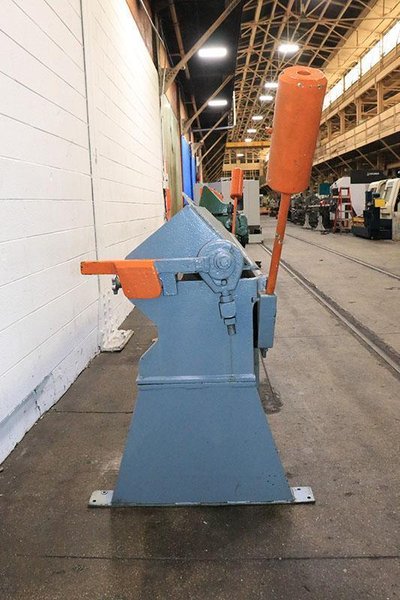 16 Ga x 8 ft Chicago Hand Brake Model S-816