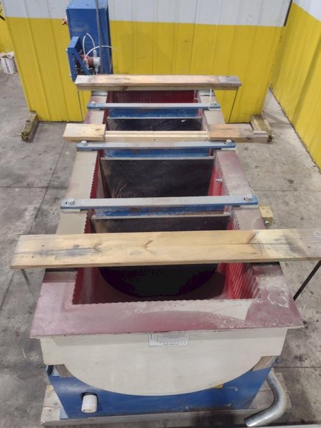 17 CUBIC FOOT VIBE TECH MODEL #VTHT-2472 TUB STYLE VIBRATORY FINISHER : YOBRO #25354