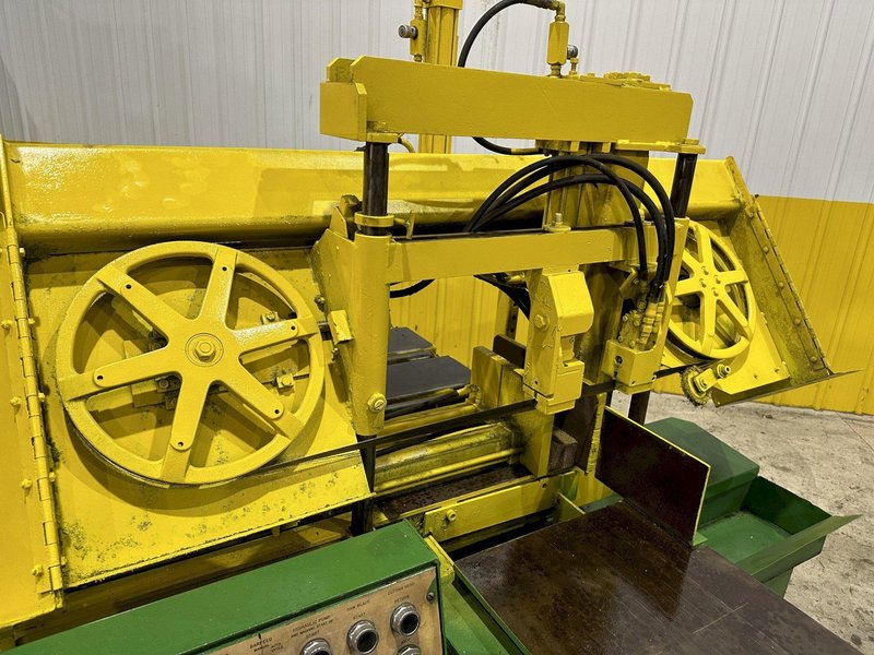 10" X 17" WF WELLS MODEL #W-10-2U AUTOMATIC HORIZONTAL DUAL POST BAND SAW: STOCK #21759