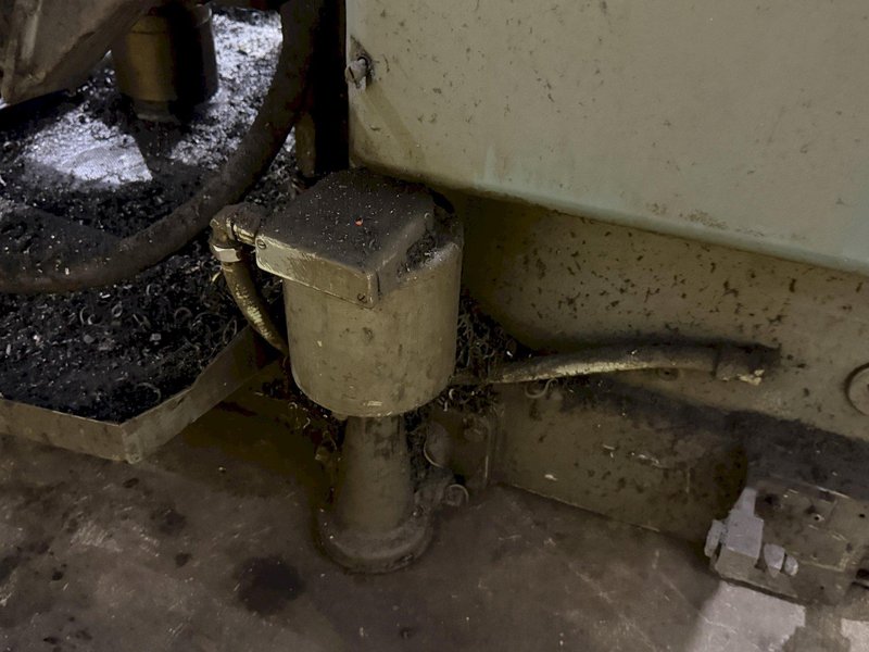 #4 CINCINNATI MILACRON MODEL #415-16 PLAIN DIAL TYPE HORIZONTAL MILL: YOBRO #24825