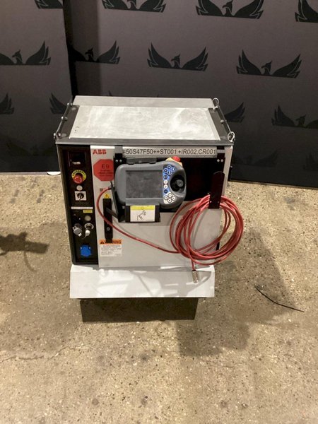 ABB IRB 2600 M2004 Robot w/ IRC5 Controls, Missing Cable Set USED