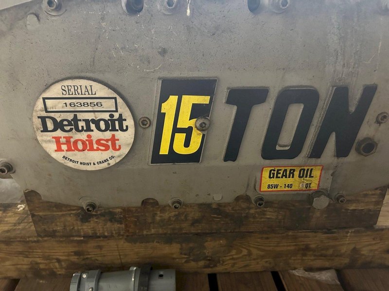 detroit 15 ton electric hoist s/n 163856 with remote controls