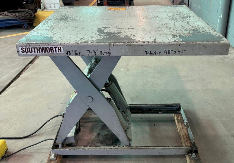 4000 Lb. Southworth Hydraulic Lift Table,  42" x 48" Platform, 7" Lowered, 42" Raised, 1 Phase