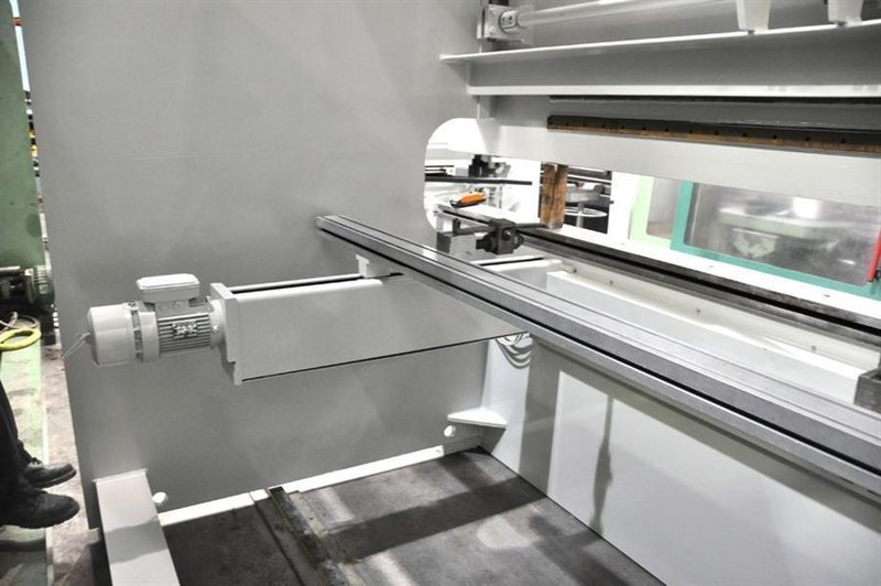 LVD - PPN 165 ton x 4100 mm CNC