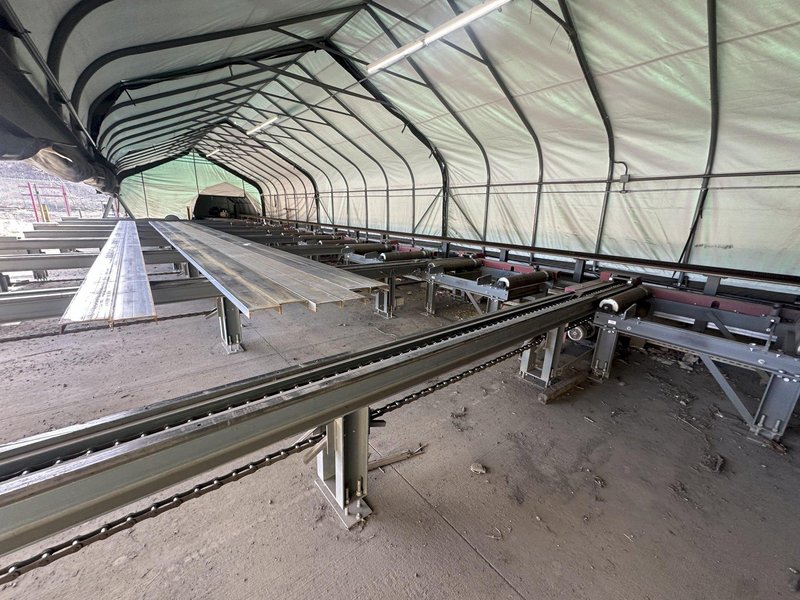 41&quot; X 18&quot; VOORTMAN BEAM LINE, VB1050 SAW,  V630DRILL &amp; V808 PLASMA COPER ROBOT, NEW 2016: STOCK 20792