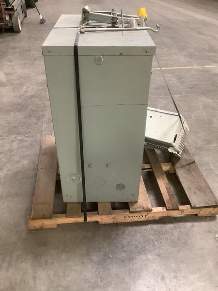 Westinghouse DT-3 Transformer, 75 KVA, 208Y/120