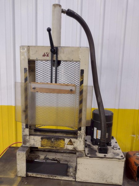 10 TON SUNNEN MODEL #BP-10 BENCH TOP HYDRAULIC PRESS, 115 VOLT: STOCK #23364