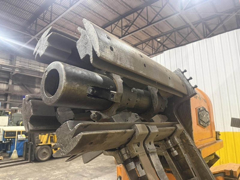 15,000 LB X 16" TISHKEN MODEL #HR-160 DOUBLE END REEL &amp; CAR: YOBRO #25253