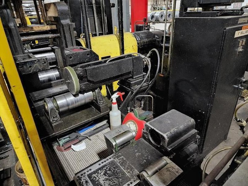 8&quot; x 8&quot; Torrington 2 High Rolling Mill Hydraulic Screw Down with Edging, Stock #14168