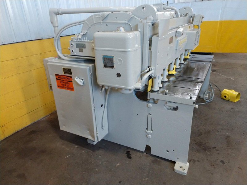 6&#039; X 10 GA CINCINNATI MODEL 1006-R POWER SQUARING SHEAR: STOCK #10613