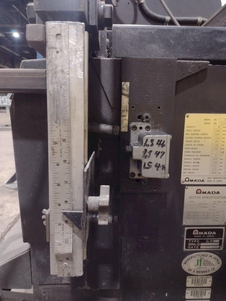 50 TON x 6' AMADA MODEL #RG50 HYDRAULIC PRESS BRAKE NC9-EX CONTROL, 1987: STOCK #19273