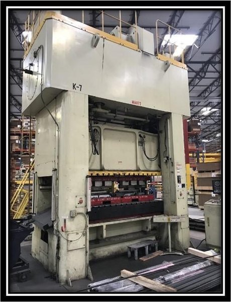 Komatsu L2M400-3BM Straightside Press, Used