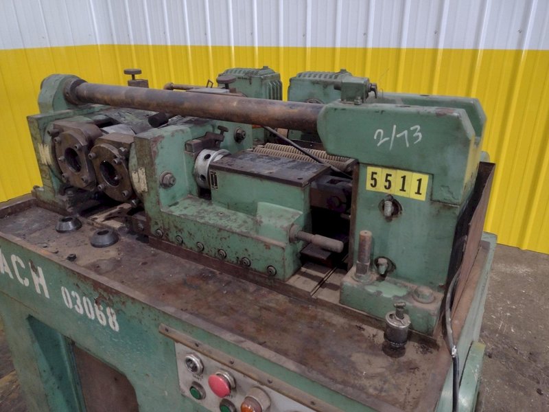 1981 KBC LIAN FENG MODEL #LF-40 2 DIE THREAD ROLLER IN-FEED &amp; THRU-FEED: STOCK #19189