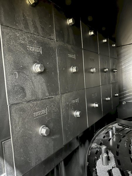 48&quot; TABLE VIKING MODEL #4812CT CONTINUOUS SHOT BLAST PARTS CLEANING SYSTEM, NEW IN 2017: STOCK #22469