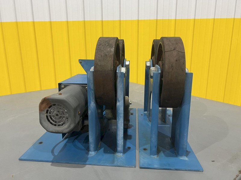 1300 LBS LACROIX POWERED &amp; IDLER TANK TURNING ROLLS: STOCK #18445