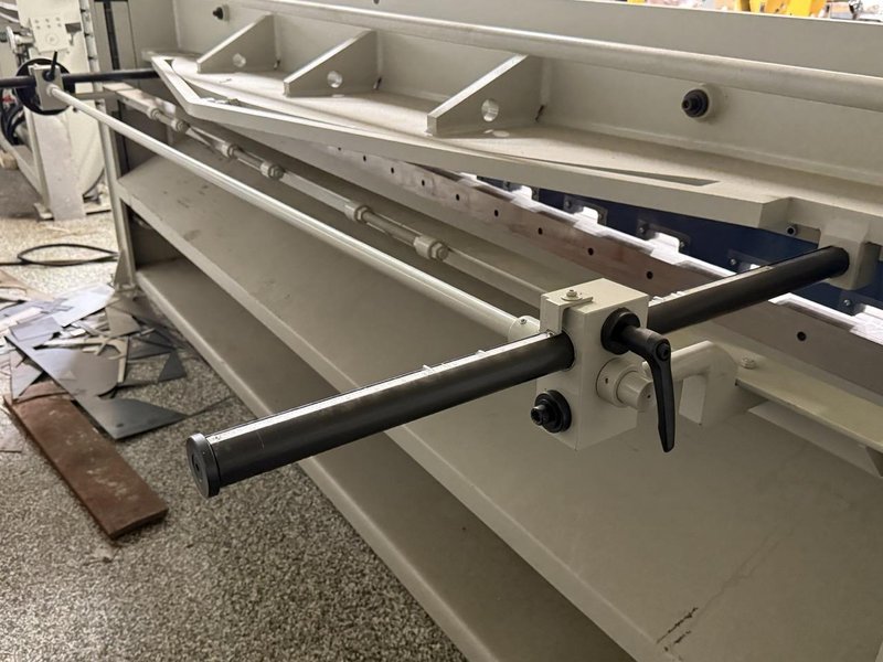 10′ x 10Ga Baileigh SH-12010, Hydraulic Shear – 2023