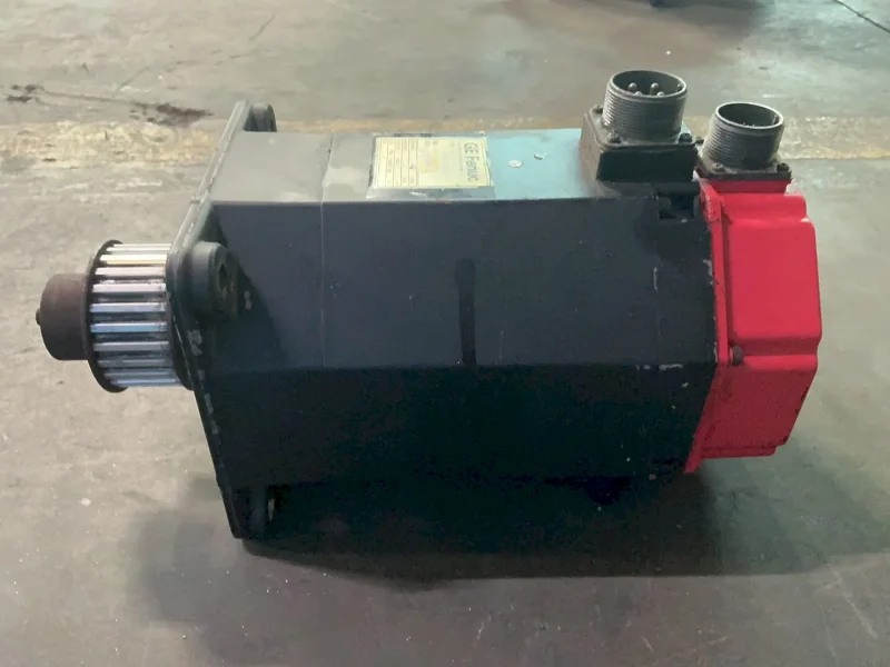 GE FANUC AC SERVO MOTOR   -  A068-0315 -B002#7000